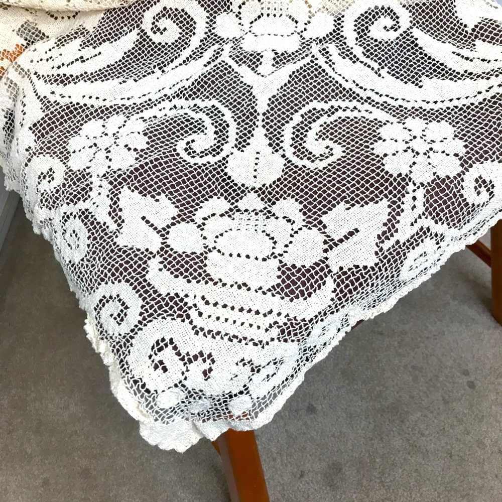 Vintage Handmade Lace Bedspread/Tablecloth